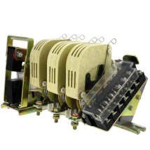 Контактор трехполюсный EKF KT-6013 3NO 3NO+3NC, катушка управления 230В, рабочий ток 100А AC